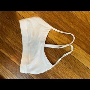 Lululemon sport bra